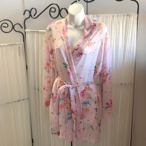 Victoria’s Secret Shirt Robe Pink Floral OS